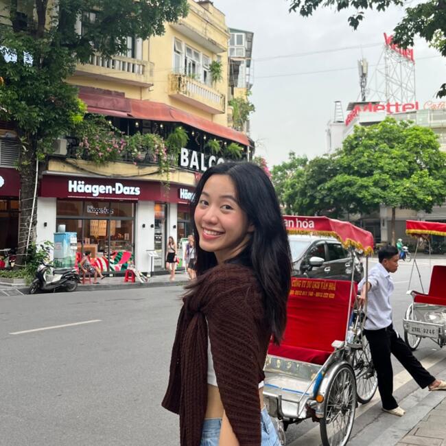 Babysitter in Taichung: Ivie