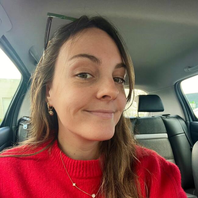 Babysitter in Paris: Laurine