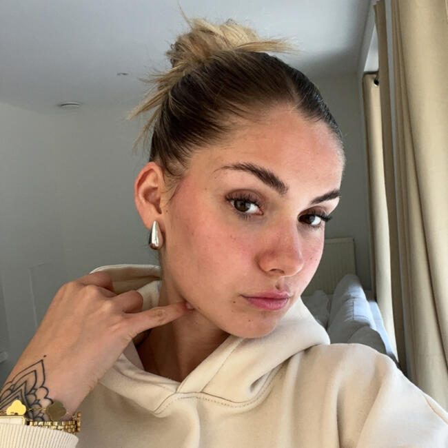 Babysitter in Staden: Amber