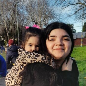 Trabajo para niñera en Rosario: trabajo para niñera Lourdes