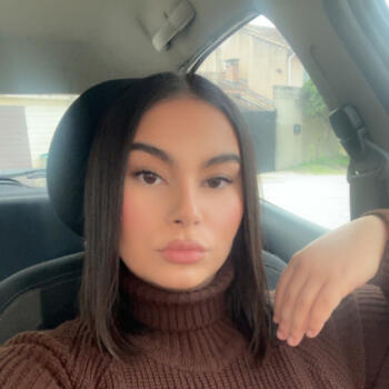 Babysitter in Le Thor: Isis