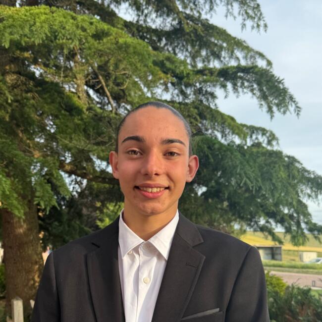 Babysitter in Saint-Julien (Bourgogne-Franche-Comté): Teo