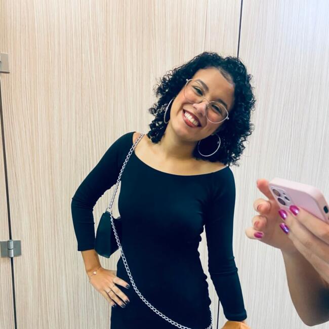 Babá em Taubaté: Gabrielly