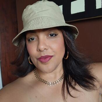 Babysitter in Kinross: Symone