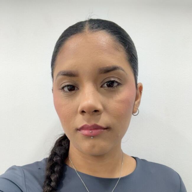 Canguro en Hospitalet de Llobregat: Milenne