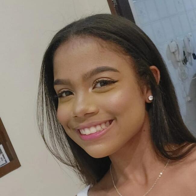 Babysitter in Belo Horizonte: Isabelly