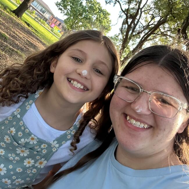 Babysitter in Pasadena: Lana