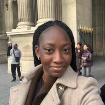 Babysitter in Bois-Colombes: Akouvi Ella-hillary
