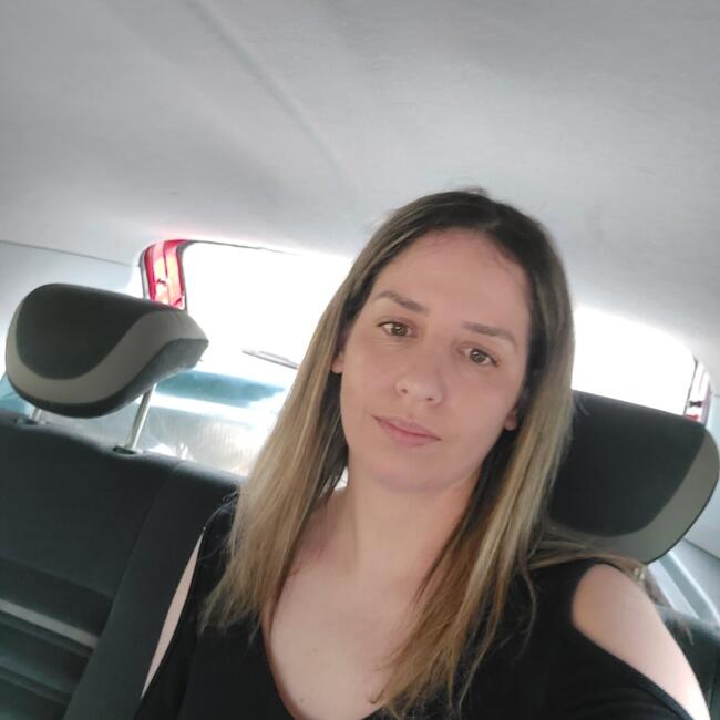 Babysitter in Lajeado: Thauane