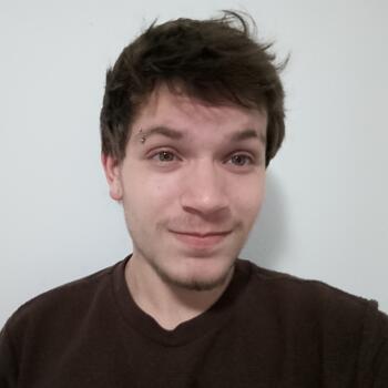 Babysitter in São José dos Campos: João Pedro