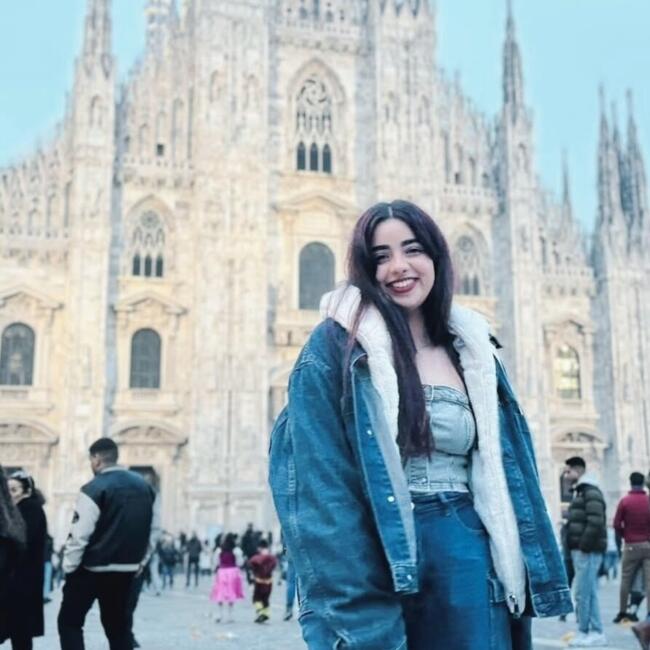 Babysitter a Milano: Mahdieh Safi