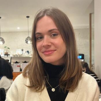 Babysitter in Toulouse: Elisa