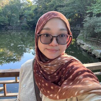 Babysitter in Seoul: Munifah