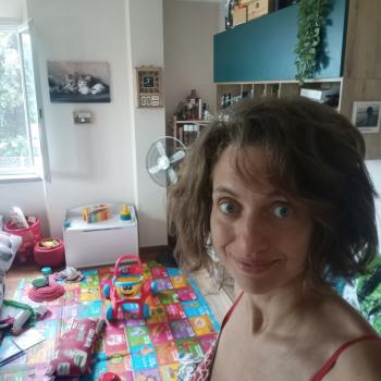Lavoro per babysitter a Livorno: lavoro per babysitter Laura