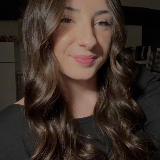 Babysitter in Gland: Pauline