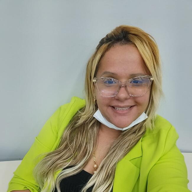 Babysitter in Betim: Deisiane