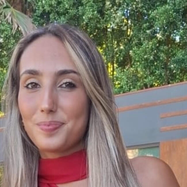 Babysitter em Maia: Mariana