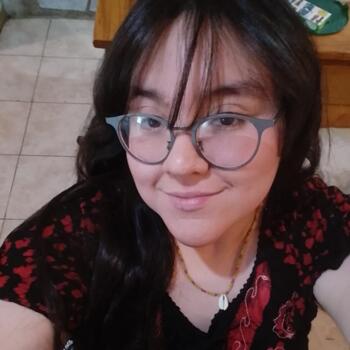 Niñera en Comodoro Rivadavia: Sahira Uciel