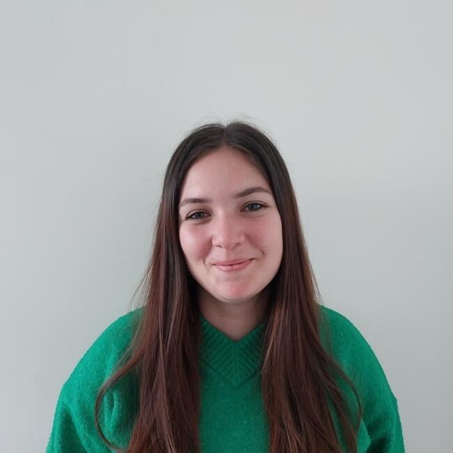 Babysitter in Loiré: Deborah