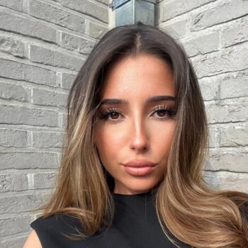 Babysitter in Berchem-Sainte-Agathe: Lea
