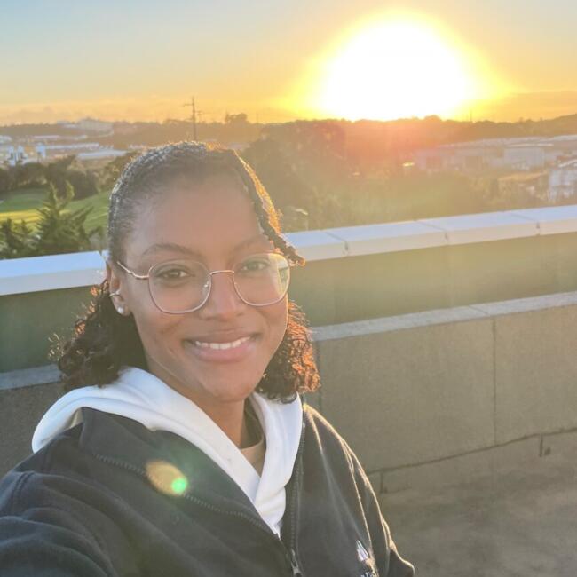 Babysitter in Sintra: Neida