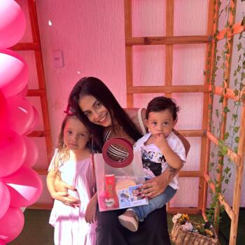 Babysitting job in Samambaia (Distrito Federal): babysitting job Thais