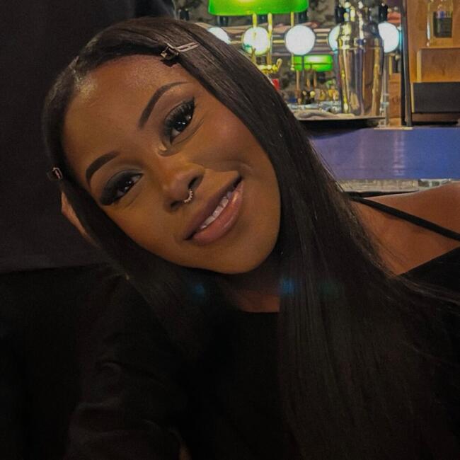 Babysitter in Halle: Joyce Maria