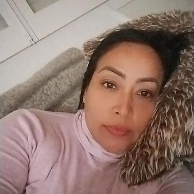 Canguro en Torrellas de Foix: JENNIFER