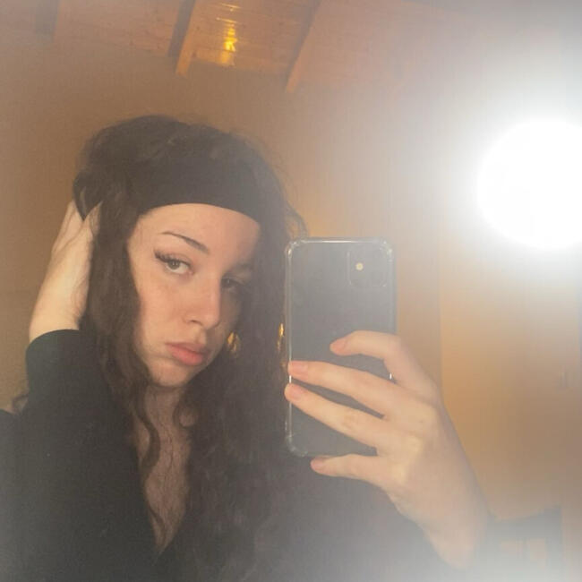 Babysitter in Grenoble: Manon