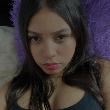 Babysitter in L'Hospitalet de Llobregat: Mia zamira