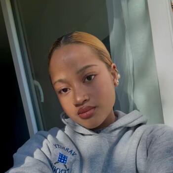 Babysitter Toulouse: Mialitina