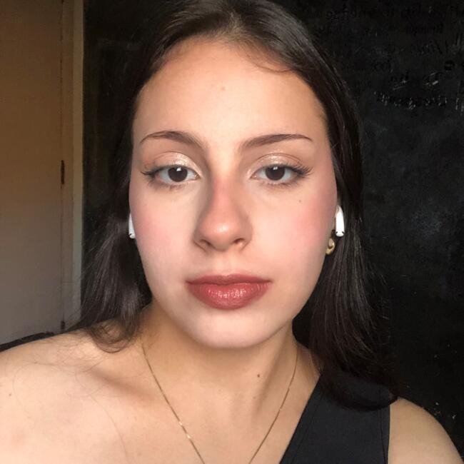 Babysitter in Pirassununga: Isabeli