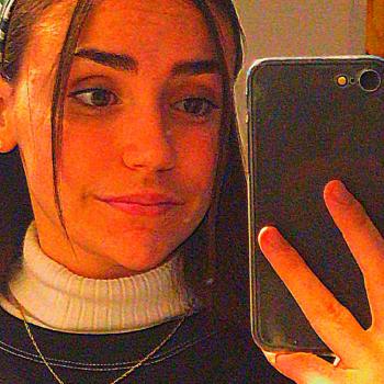 Baby-sitter in Albi: Justine