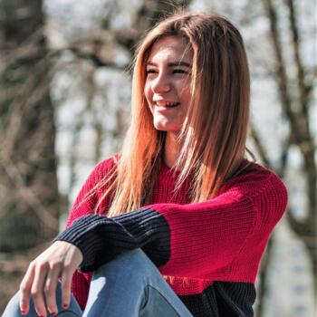 Nanny in Grâce-Hollogne: Esther