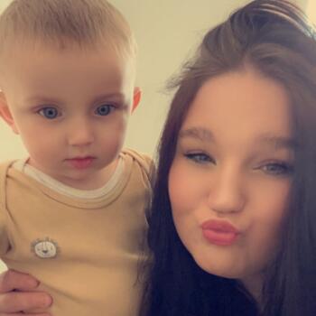 Babysitter Job in Gornsdorf: Babysitter Job Janina