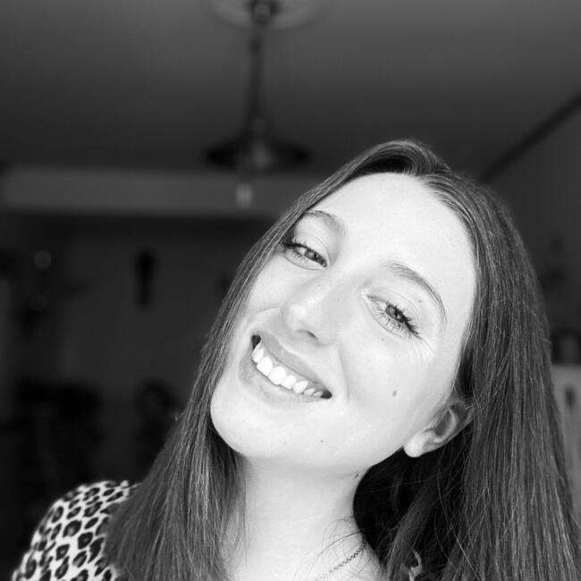 Babysitter in Langeais: Adelaide