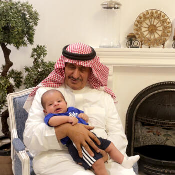 Nanny job in Tabuk: babysitting job هدى
