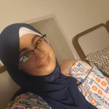 Babysitter in Alexandria: Rania