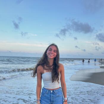 Babysitter in Cornwall-on-Hudson: Chelsea