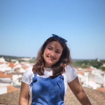 Babysitter em Mira-Sintra: Inês