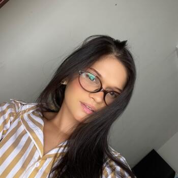 Emprego de babá em Juazeiro do Norte: emprego de babá Mariane