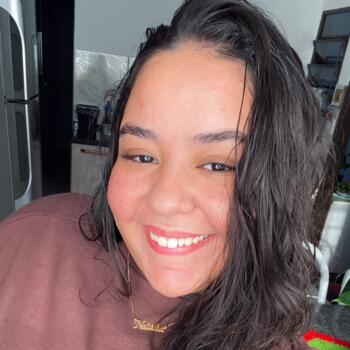 Babysitter Cambé: Natália