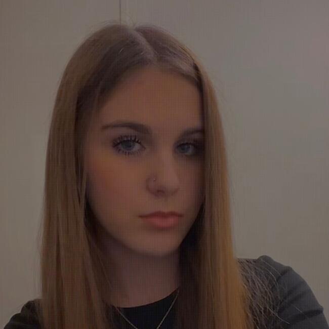 Babysitter in Déville-lès-Rouen: Tracy