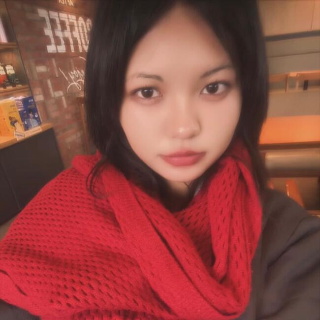 Yongin-si에 있는 베이비시터: Suprina