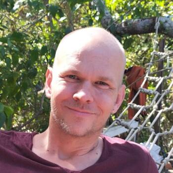 Emprego de babá em Curitiba: emprego de babá Hannes