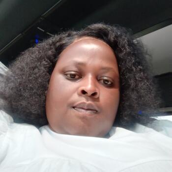 Nanny in Queensburgh: Mbalenhle