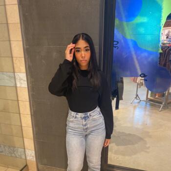 Babysitter in The Bronx: Aaliha