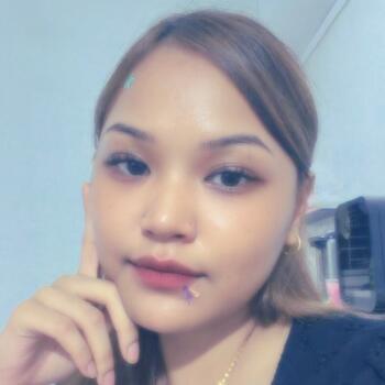 Babysitter Singapore Island: Lydia