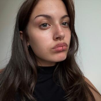 Babysitter Perly-Certoux: Olivia