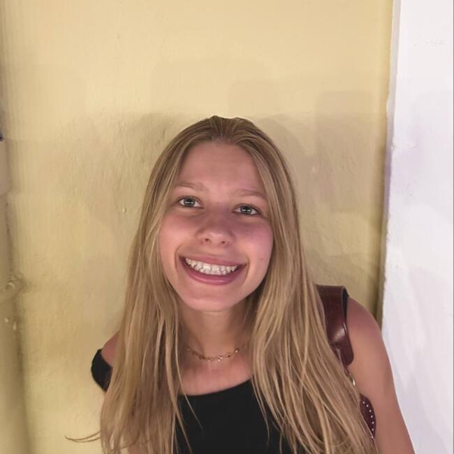 Babysitter in Ghent: Jade